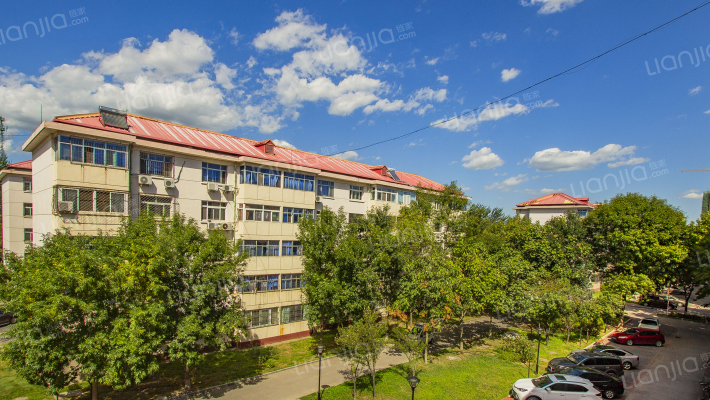 万怡小区外景图