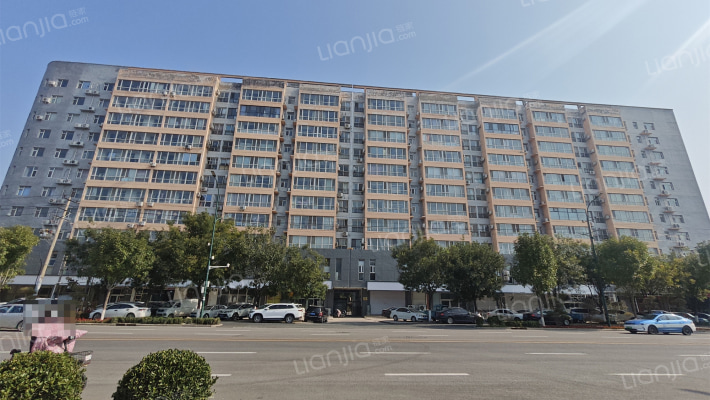 置嘉公寓外景图