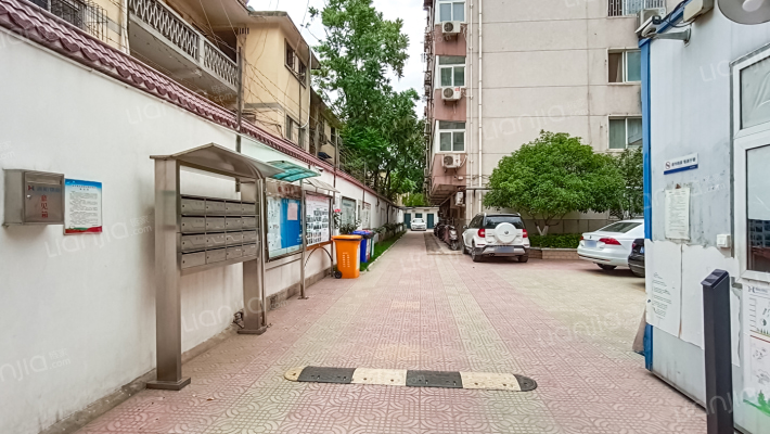 宇通花园商城东路122号院外景图