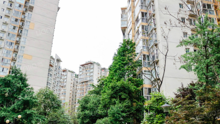 中房蓝水湾外景图