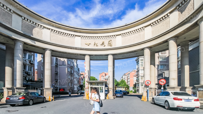 世纪花园外景图