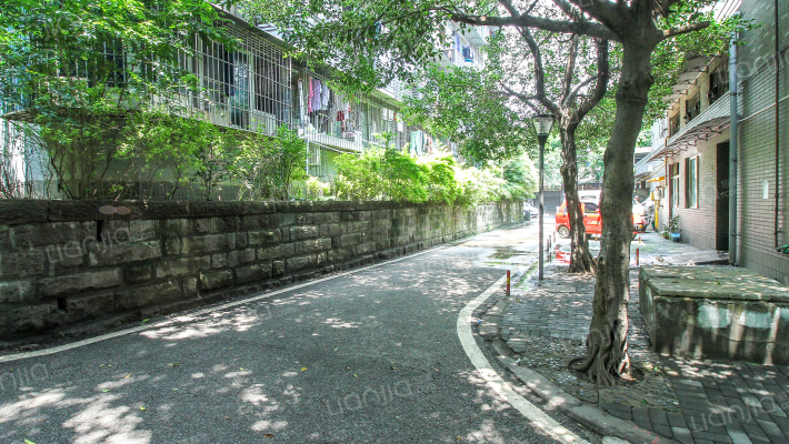 古楼四村外景图