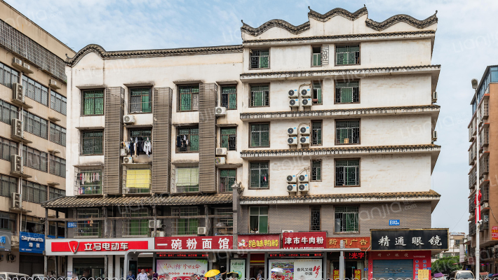 新月小区外景图