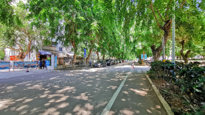 海口市人民医院海甸宿舍区外景图