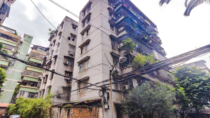 体育一街小区外景图