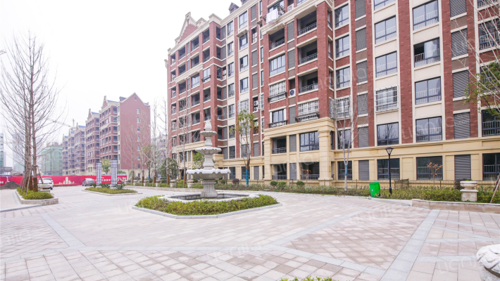 山鹰双城汇外景图