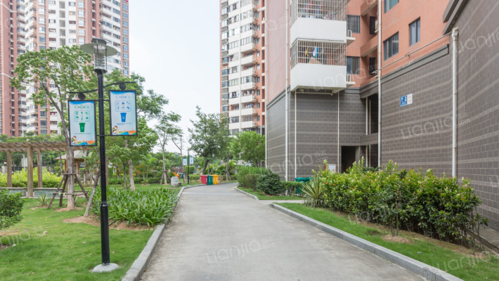 滨水小区四期外景图