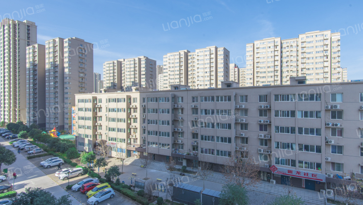 安泰银河小区外景图