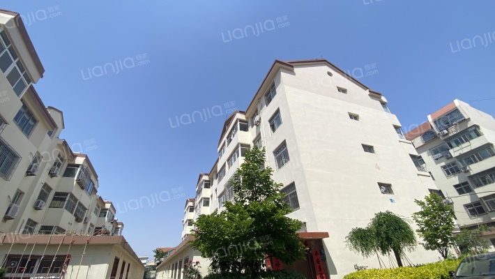 青岛供水宿舍外景图