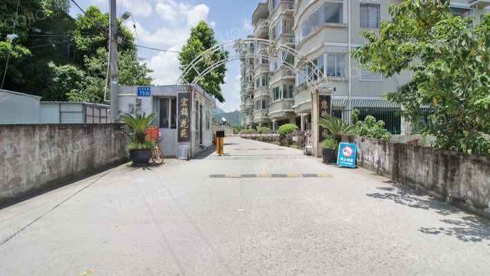 宏锦花苑外景图