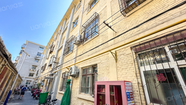 农行家属院北院外景图