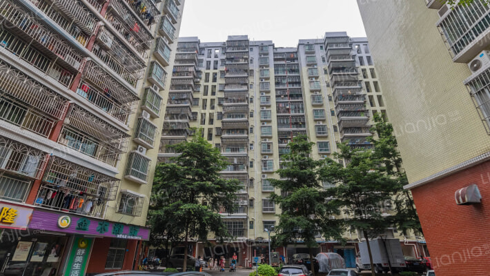 金达豪花园外景图