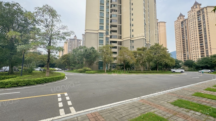 御龙山星曜三期外景图