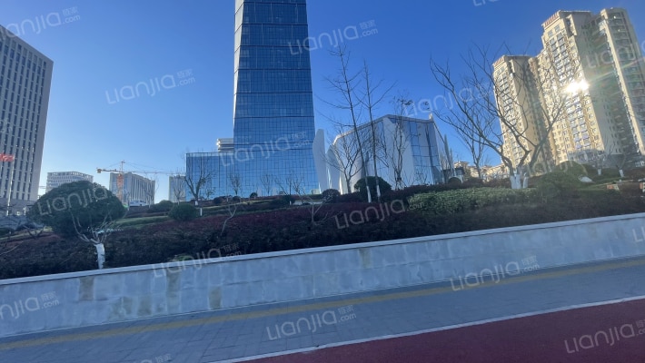 杰瑞·橙色科技大厦外景图