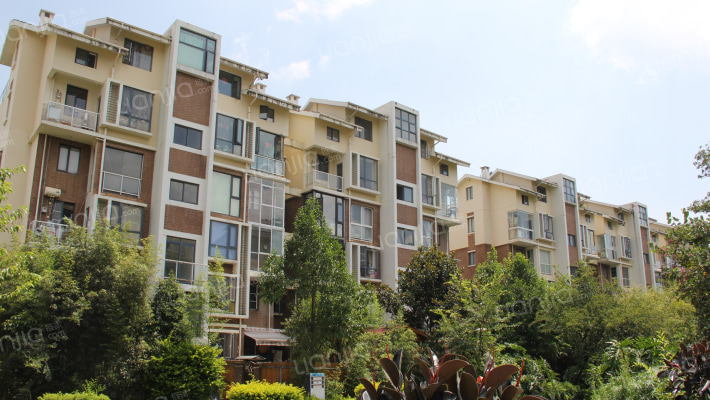 滇池卫城蓝湾外景图