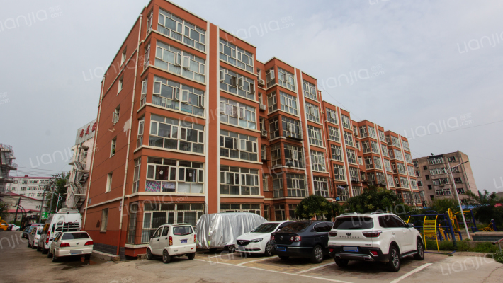 新美嘉苑小区外景图