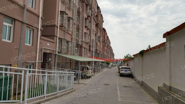 铜瓷家园外景图