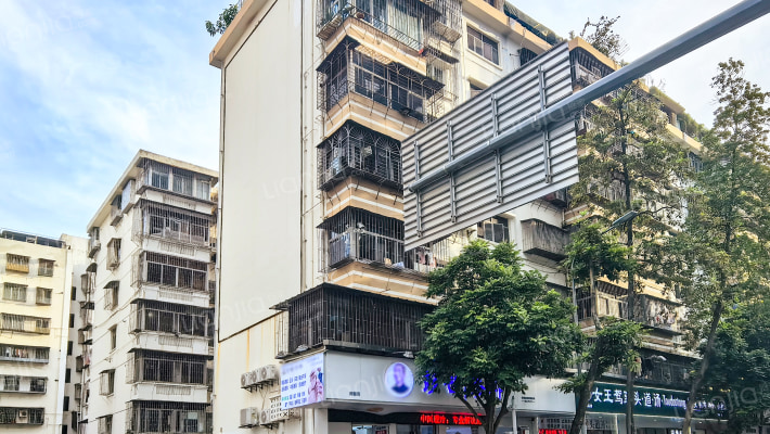 燃气集团住宅楼（煤气公司宿舍楼）外景图