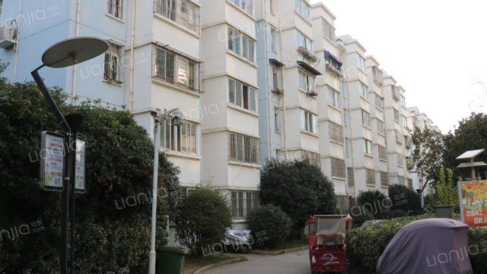 公交蜀山园外景图