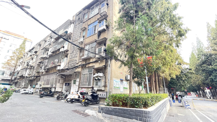 襄阳职业技术学院南校区家属院外景图