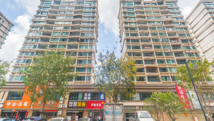 雅居乐蔚岚外景图