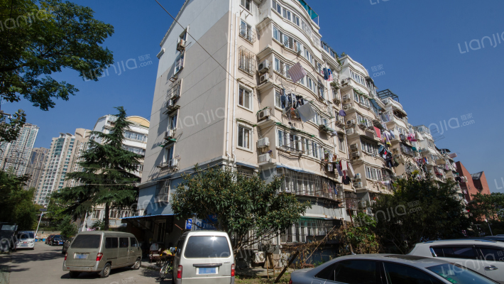 民佳园小区外景图