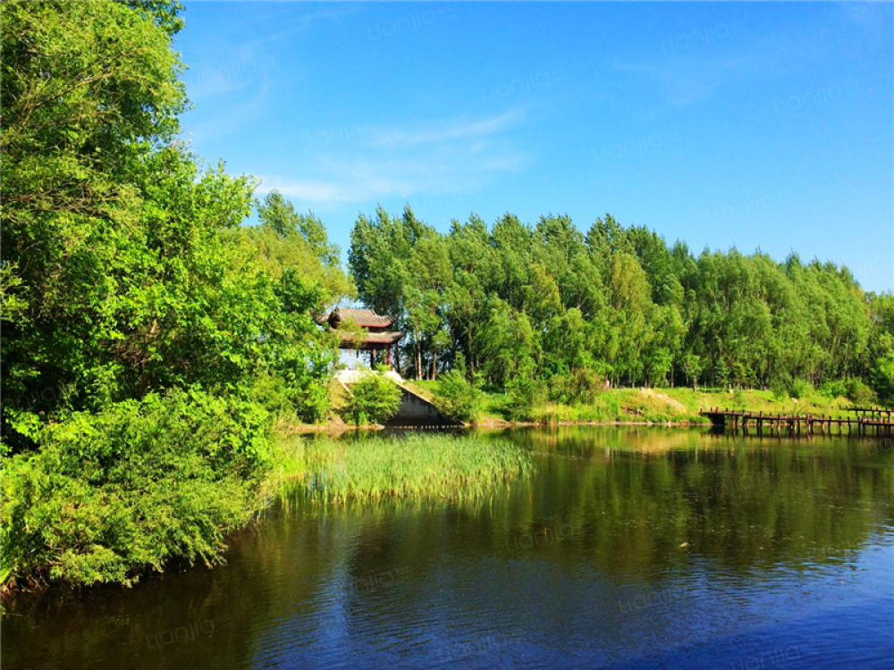 亚泰山语湖相册