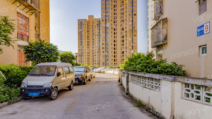 东山佳园外景图