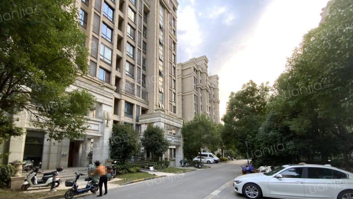 绿地颐景嘉园外景图