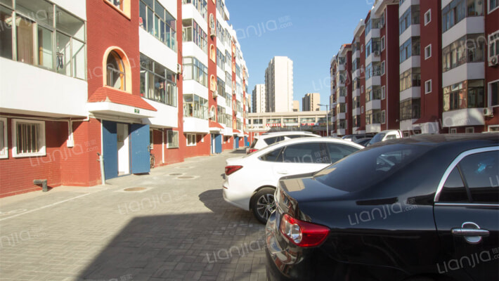 工程队宿舍外景图