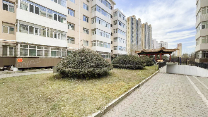 纸张宿舍外景图