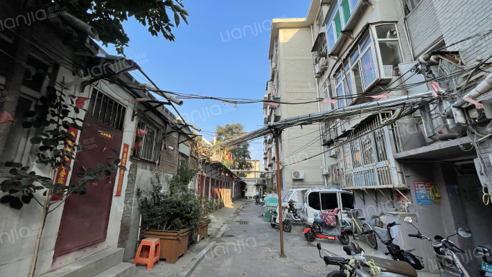 王庄社区电影公司家属院外景图