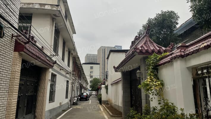 中信小区外景图