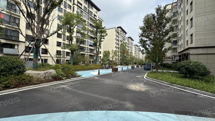 翡翠悦府外景图