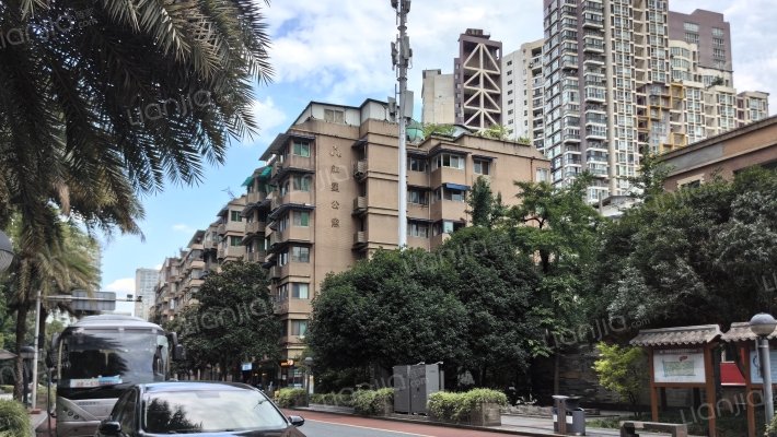 红星公寓外景图