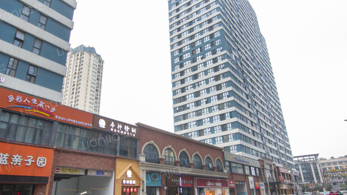 万达SOHO公寓外景图