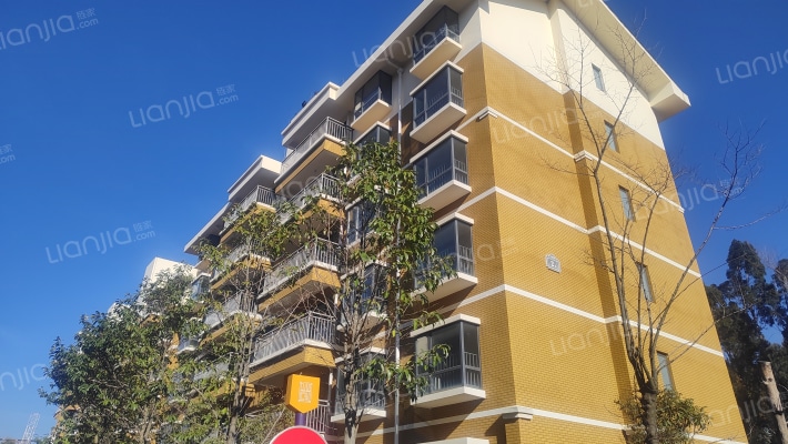 山水白沙外景图