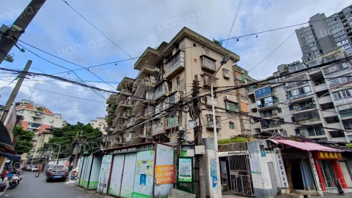 桃花山巷31号外景图