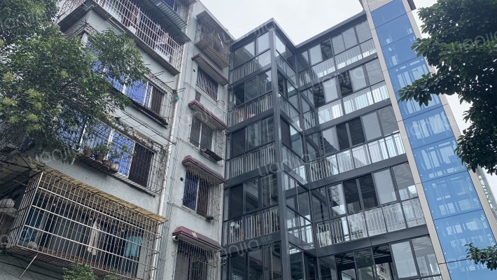 官仓电力家属区外景图