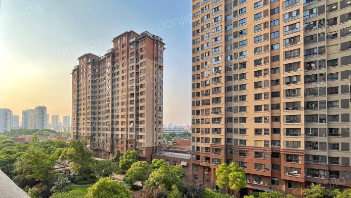 蓝光五彩华庭外景图