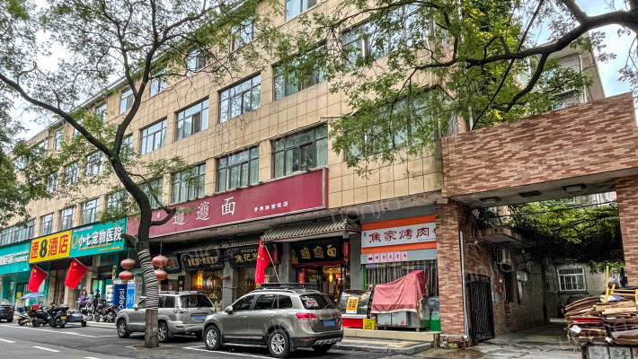 青年路28号外景图