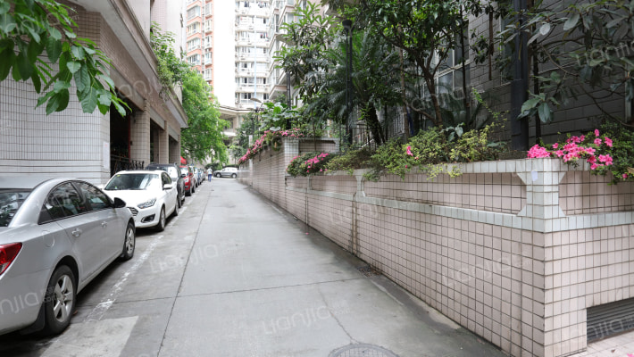 黄金堡学府小区外景图