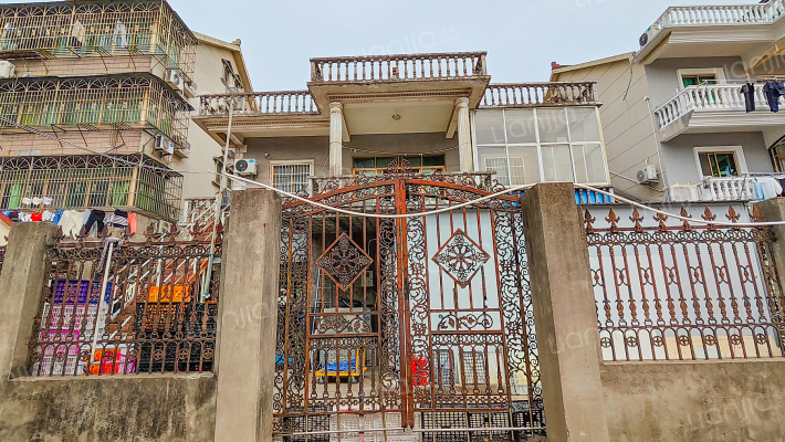 陶中公寓外景图