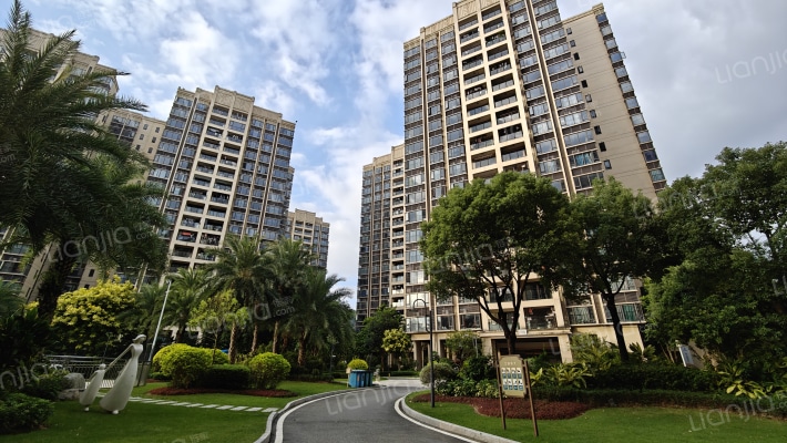 虎门滨海城外景图