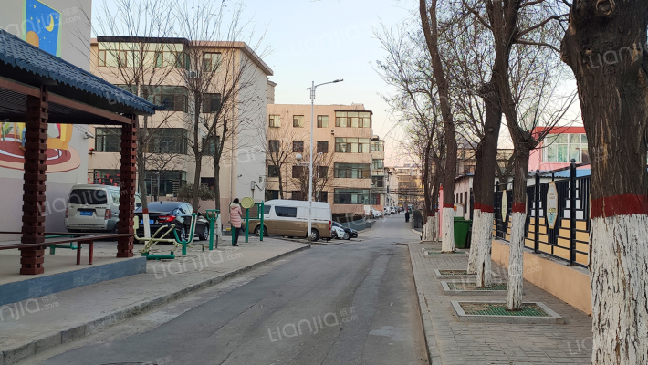 西峪煤矿小区外景图