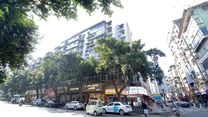 西街207号外景图