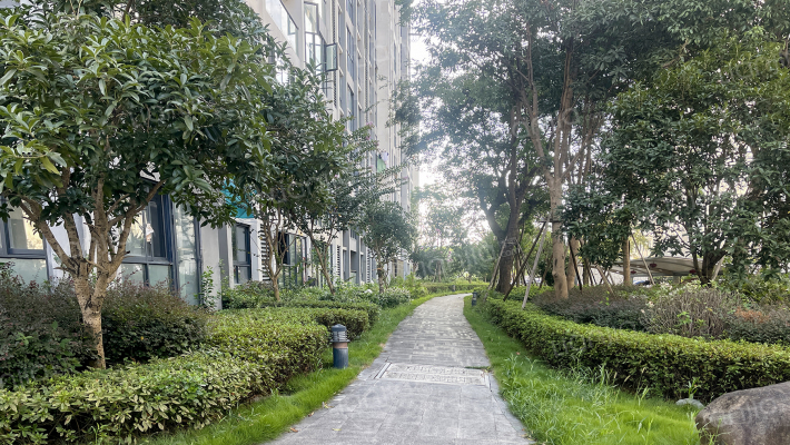 教新红色家园外景图