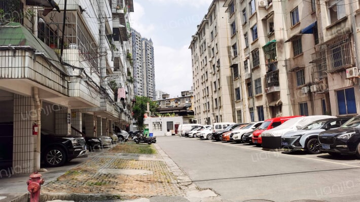 华西大院外景图