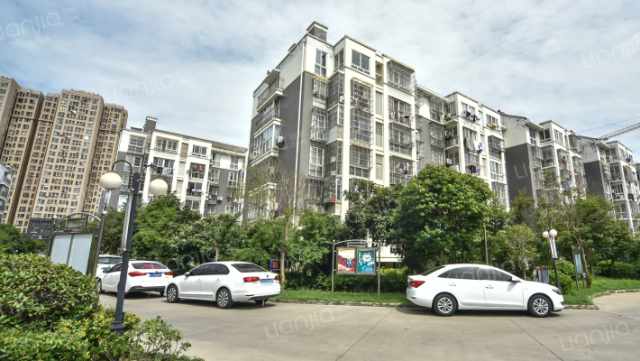 东圣花园外景图