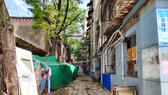 联志路74号院外景图